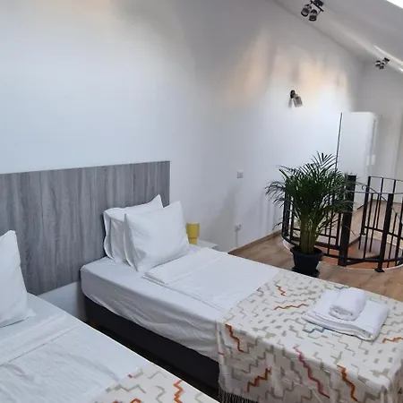 דירה White Flat - Skyview Duplex *
