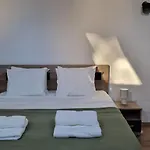 Apartman White Flat - Skyview Duplex