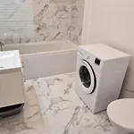 White Flat - Skyview Duplex Bukarest