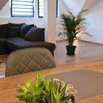 Apartman White Flat - Skyview Duplex Bukarest