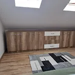 White Flat - Skyview Duplex * Bukarest