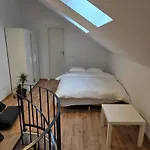 Apartman White Flat - Skyview Duplex