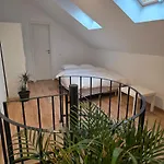 White Flat - Skyview Duplex