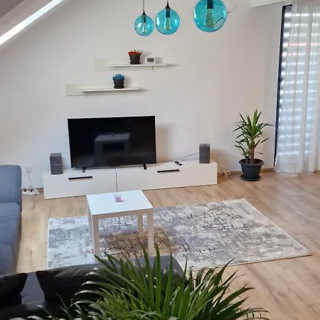 Daire White Flat - Skyview Duplex Bükreş