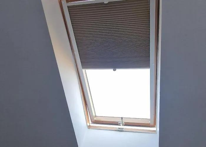 Апартаменти White Flat - Skyview Duplex Бухарест