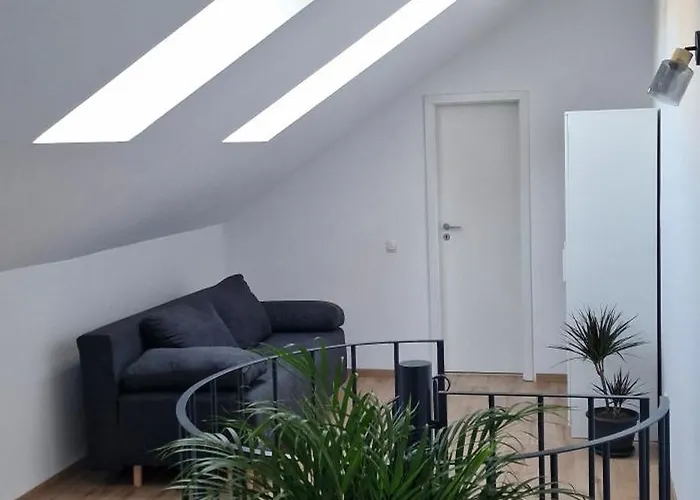 White Flat - Skyview Duplex