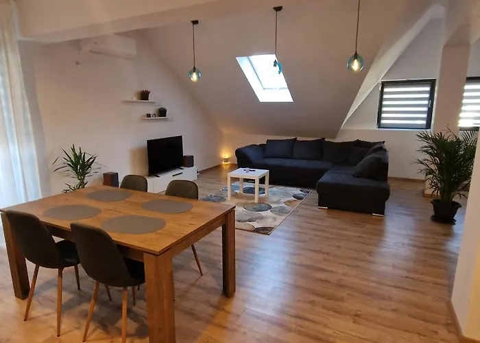 White Flat - Skyview Duplex Apartment Bucharest