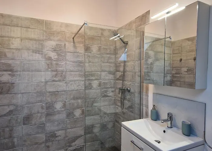 White Flat - Skyview Duplex Бухарест