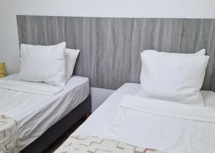 White Flat - Skyview Duplex * Bucharest