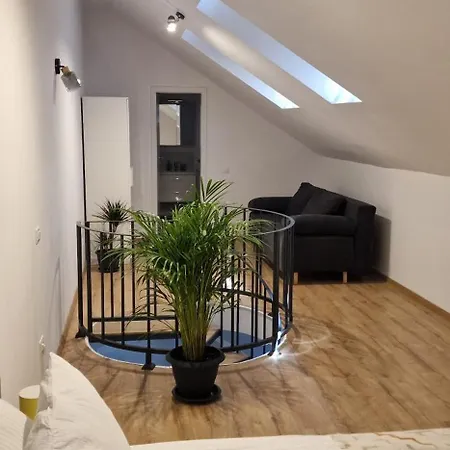 White Flat - Skyview Duplex Bucarest