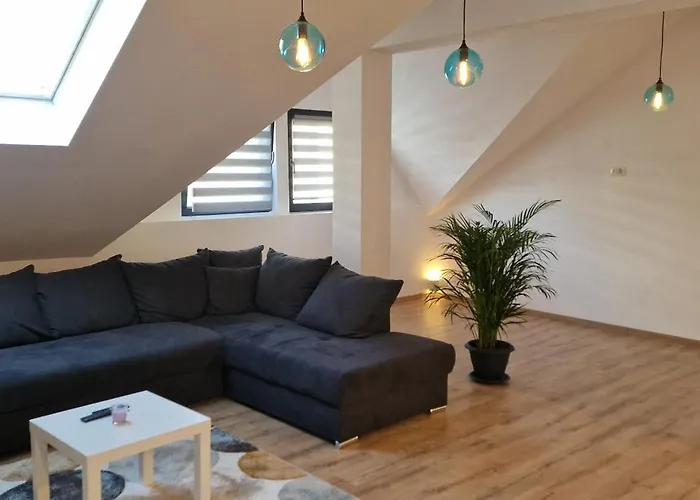 Apartment White Flat - Skyview Duplex Bukarest