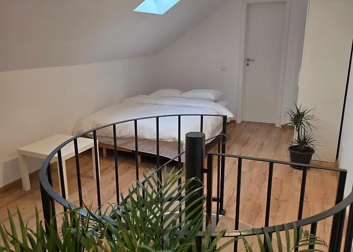 White Flat - Skyview Duplex Bukarest